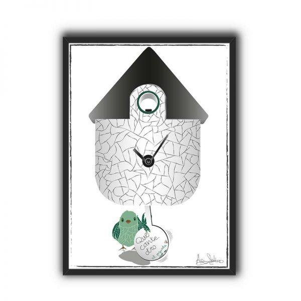 reloj de cuco en blanco y negro